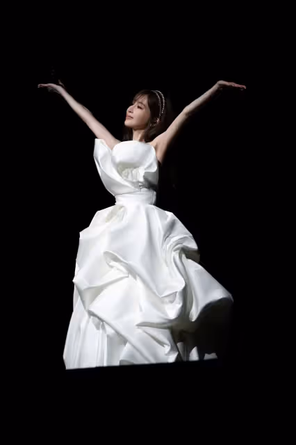 王心凌澳門開唱被告白　雪白新造型美出新高度