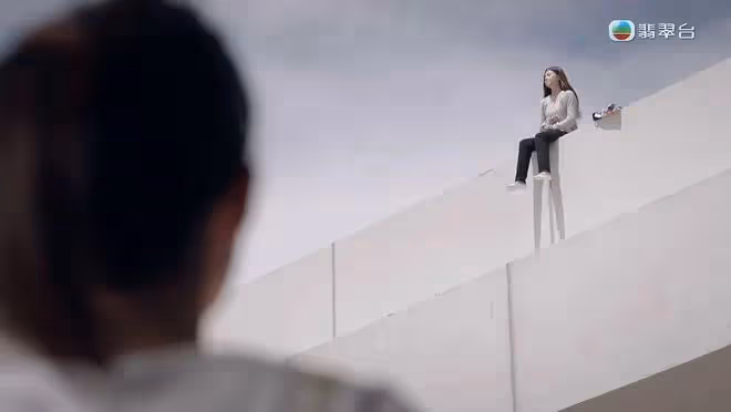 TVB小花空姐出身,入娛樂圈後父女關係變差!專門不看她演戲