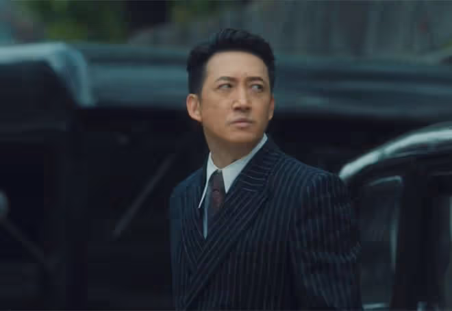 《追風者》直到阿文跳樓自盡，魏若來才發現，沈圖南虛偽的真面目