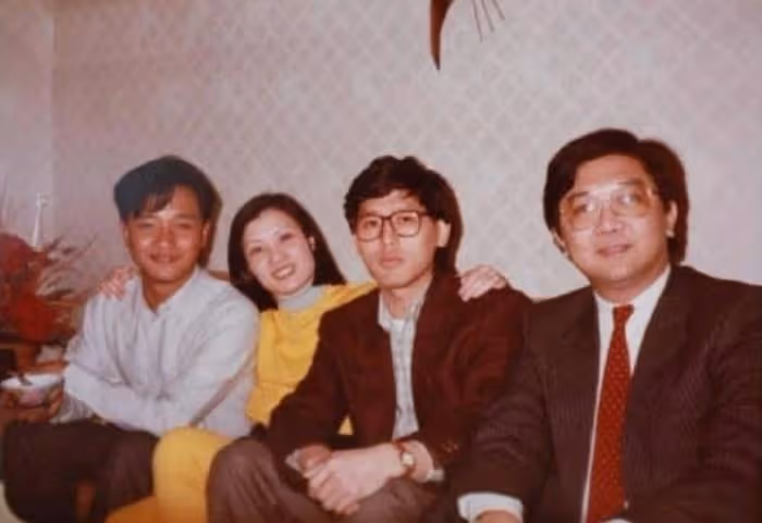 張國榮逝世21周年,唐先生髮文悼念配文引熱淚,本人近照白髮蒼蒼