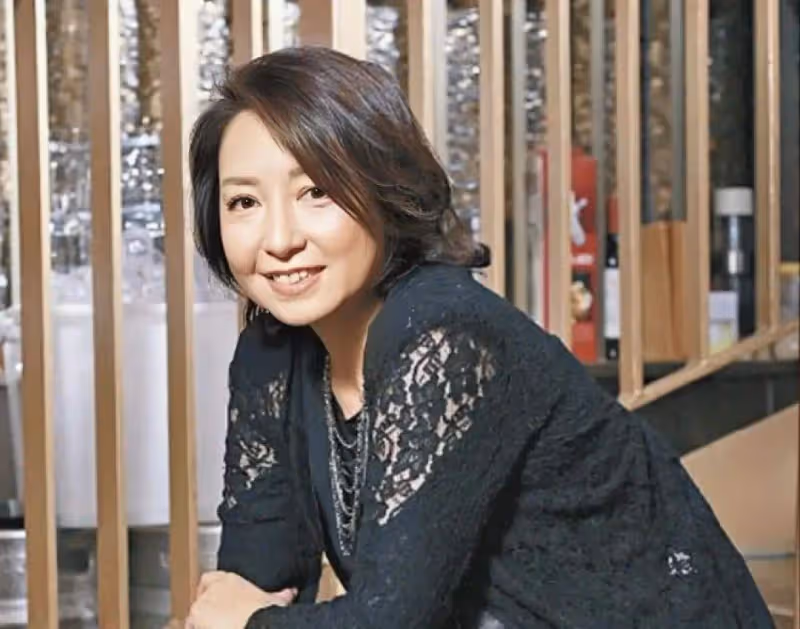 一路走好!香港女星患癌在睡夢中離世,公開出櫃與同性戀人同居多年