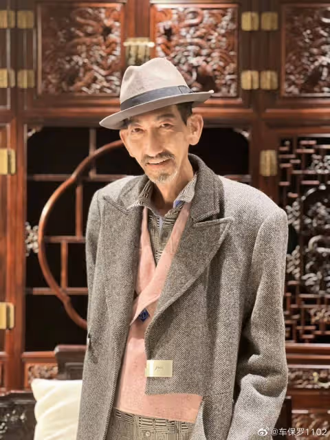 港星車保羅迎事業高峰,內地片約不斷,因去廁所沒帶紙考慮再婚