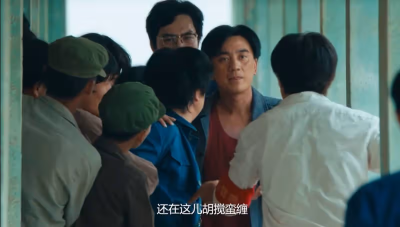 當「矽膠臉」混進年代劇,遇到天然臉女演員,簡直是降維打擊