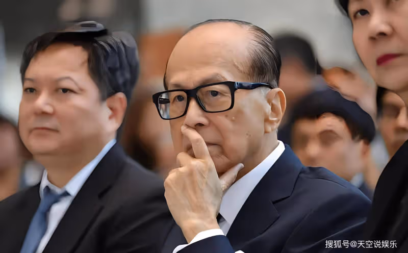 18歲李長禧:李家豪門長子長孫,太會「投胎」,獲李嘉誠特許行事