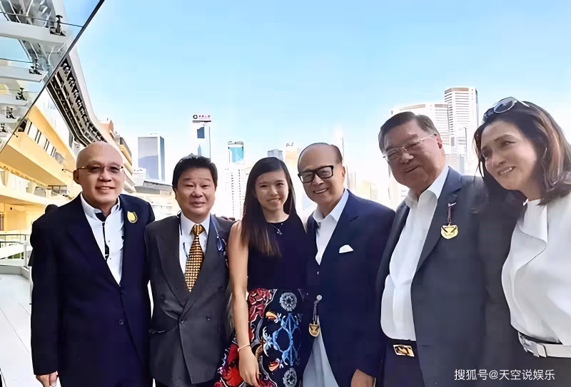 18歲李長禧:李家豪門長子長孫,太會「投胎」,獲李嘉誠特許行事