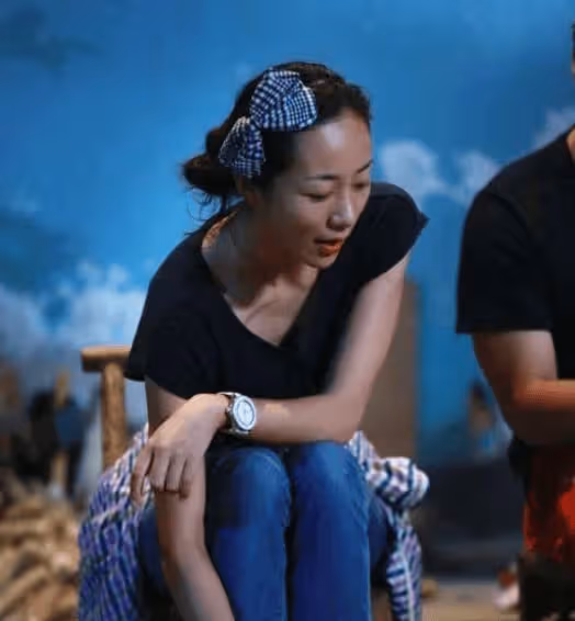 韓雪上節目被強制「卸妝」,離開濃妝和鎂光燈,終於相信她有37歲了