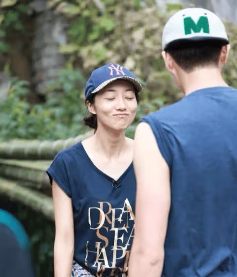 韓雪上節目被強制「卸妝」,離開濃妝和鎂光燈,終於相信她有37歲了