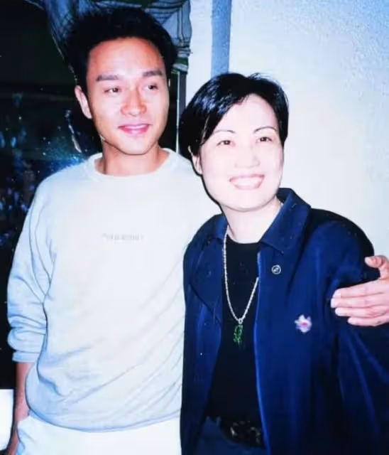 張國榮逝世21年沒有遺容照流出，生前計劃得當，最後通話有深意