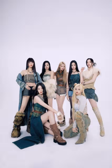 YG新女團又以7人組正式出道，網友笑稱，如果還不行就再出道一次