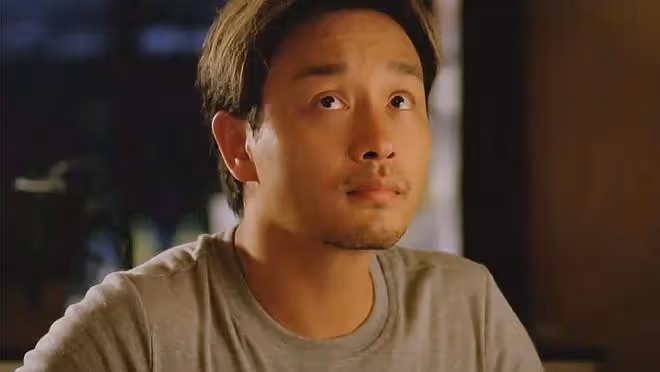張國榮忌日再現痴情緬懷，唐鶴德21年如一日的守候