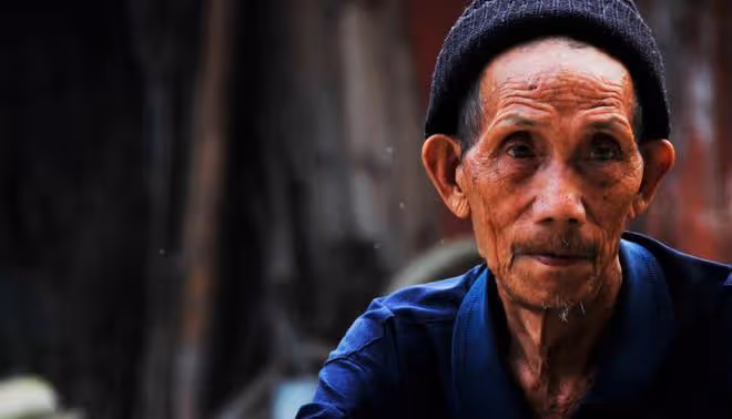 67歲老人自述：錢很重要，但比錢更重要的是親情，莫為錢失去親情