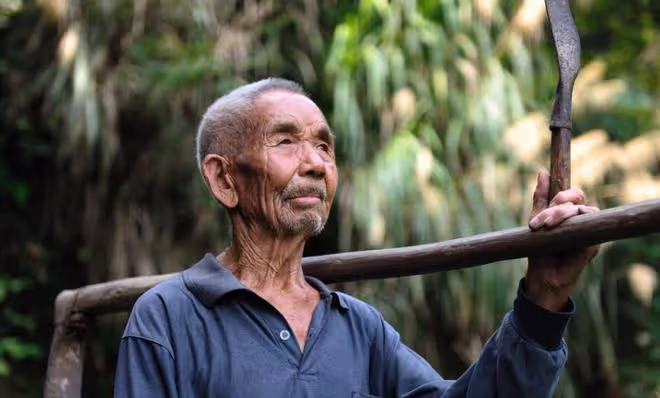 67歲老人自述：錢很重要，但比錢更重要的是親情，莫為錢失去親情
