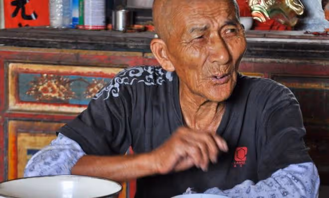 67歲老人自述：錢很重要，但比錢更重要的是親情，莫為錢失去親情