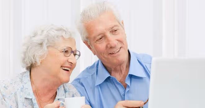 80歲大爺：退休金8千，但我一分都不會給子女花，晚年養老靠自己