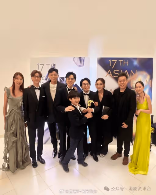 政務司副司長兒子卓亦謙結婚 !蔡卓妍等群星祝賀