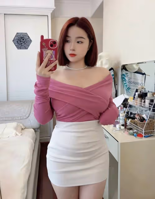 160mm和62kg,穿包臀裙真的好顯身材