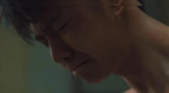 笑不活了!一臉流氓相能演「女戰士」?《追風者》導演可以下崗了