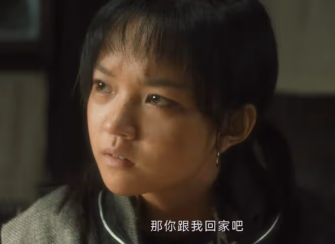 笑不活了!一臉流氓相能演「女戰士」?《追風者》導演可以下崗了