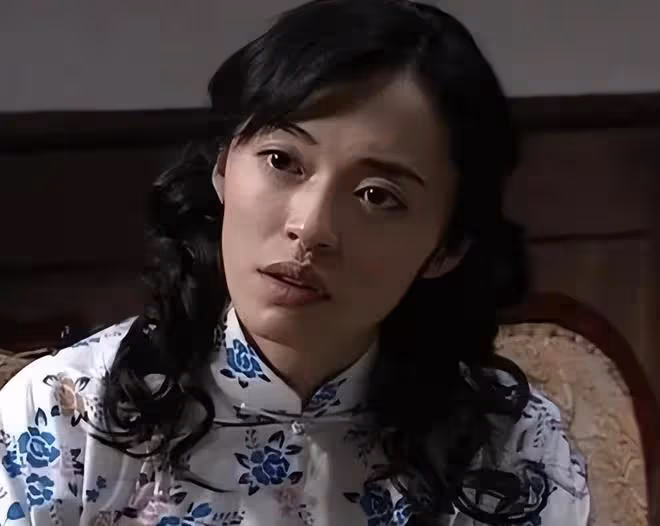 笑不活了!一臉流氓相能演「女戰士」?《追風者》導演可以下崗了