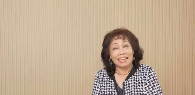 《愛回家》68歲甘草演員昔日照曝光美貌驚艷網友,年輕曾拍多部限制片