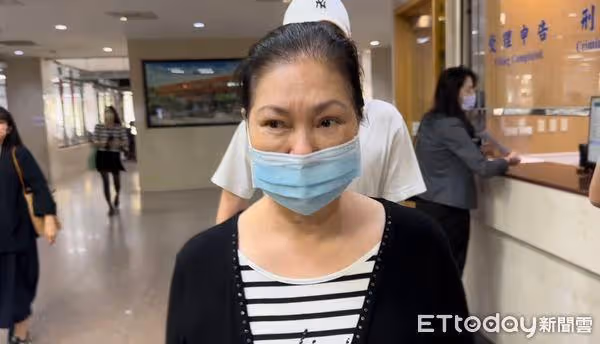 大S媽現身北檢！為女兒告汪小菲「搬走4幅畫」作證