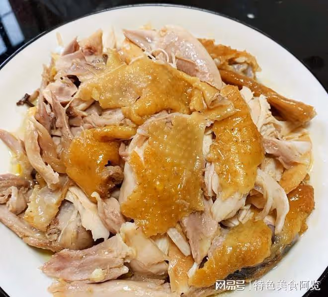 快手電飯煲【鹽焗雞】!有手就會,鮮嫩多汁,一鍵全搞定!
