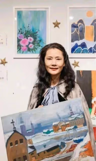 47歲海清生圖蒼老認不出，髮際線高幹癟鬆弛，自然衰老卻被誇