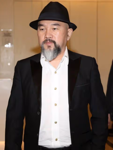 辛龍發劉真生前舊照表哀思，劉真離世4年仍舊忘記不了亡妻