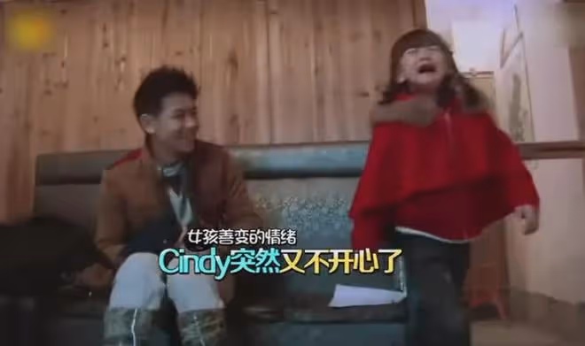 《爸爸去哪兒》被嫌棄的星二代，近照曝光引爭議！最後一位認不出
