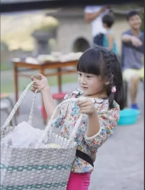 《爸爸去哪兒》被嫌棄的星二代，近照曝光引爭議！最後一位認不出