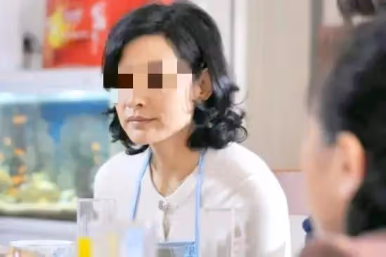 被人羨慕了二十年的婚姻，竟然過得疲憊不堪，顧及了面子卻不幸福