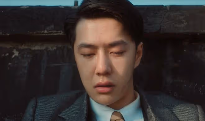 《追風者》直到沈近真救若來身份曝光，沈圖南才發現，父母的死因