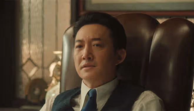 《追風者》直到阿文、周姨慘死，魏若來才明白，沈圖南只是遮羞布