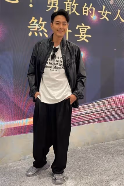 又一TVB新劇煞科！TVB女星帶老公和兒子出席，直呼已沒戀愛感覺