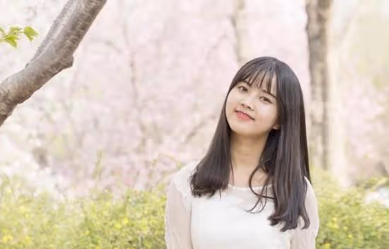 她29歲,工資8500,出門遊玩婆婆要訂三人間,她不同意被罵不懂事