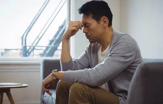 她29歲,工資8500,出門遊玩婆婆要訂三人間,她不同意被罵不懂事