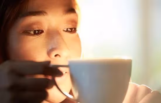 她25歲,媽媽花38000給妹妹報班,花80萬給妹妹買房 卻要她給3000