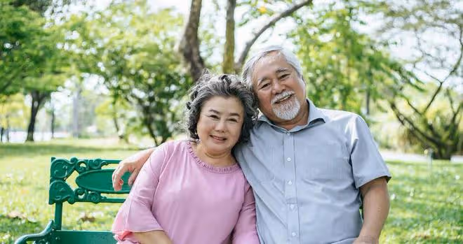 再婚7天就離婚,女士:他身上有狐臭,大爺怒斥:她閒著沒事來聞