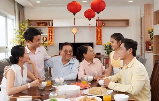 她32歲,老公意外去世,2720000補償款給公婆200000,他們很高興