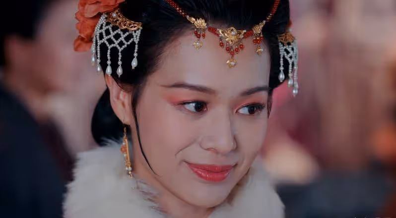 《惜花芷》：頂著面癱臉卻演「第一男主」，是誰的審美出了問題？