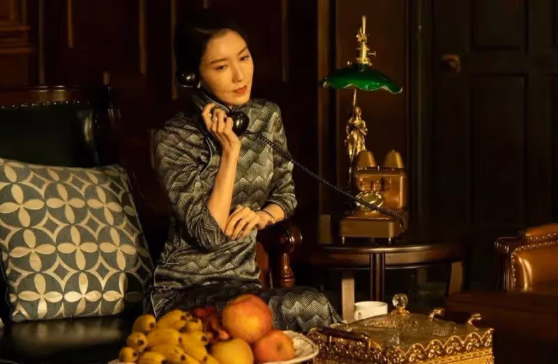 《追風者》:阿文死了,周姨瘋了,沈圖南被贈匕首威脅背鍋