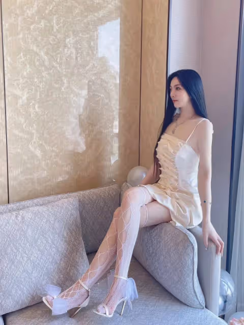 白絲高跟:御姐的性感密碼