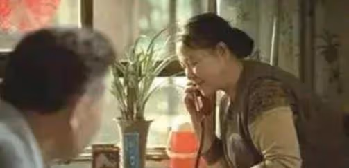 當你老了，能靠誰養？78歲老人：人到晚年，最終還是要依靠自己