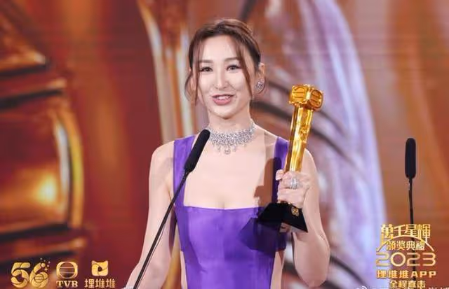 「大碼」高海寧:靠胸和臀上位,卻用演技「降維打擊」內娛!