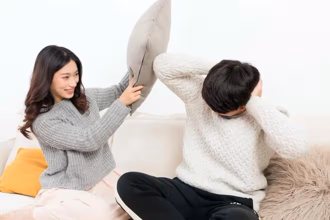 公公要在我媽給我買的婚房裡娶老婆,大吵一架後終於找回了幸福