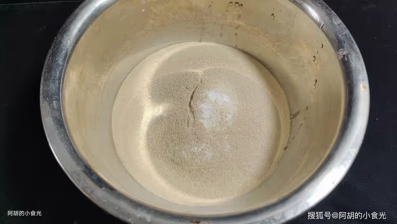這菜2塊錢一根,卻全身是寶!春天「搶鮮」燉一鍋,高鉀好營養,滿口多汁下飯