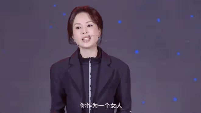 48歲李若彤談未婚未育原因,讓人看到大齡未婚未育女星的心酸