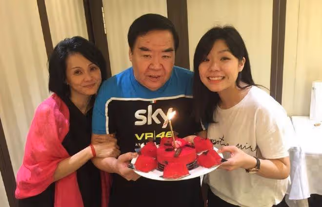 72歲肥貓鄭則仕嫁女!榮升岳父滿臉紅光,漂亮女兒曾在上海工作