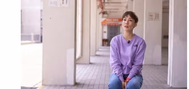 TVB視後為三年沒剪腳甲長者打磨修剪,畫面極震撼,呼籲多關懷身邊長者