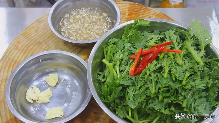 50歲後要捨得吃！常吃5種「高蛋白菜」腿腳才有勁　蔬菜中「營養寶庫」這樣炒又香又美味